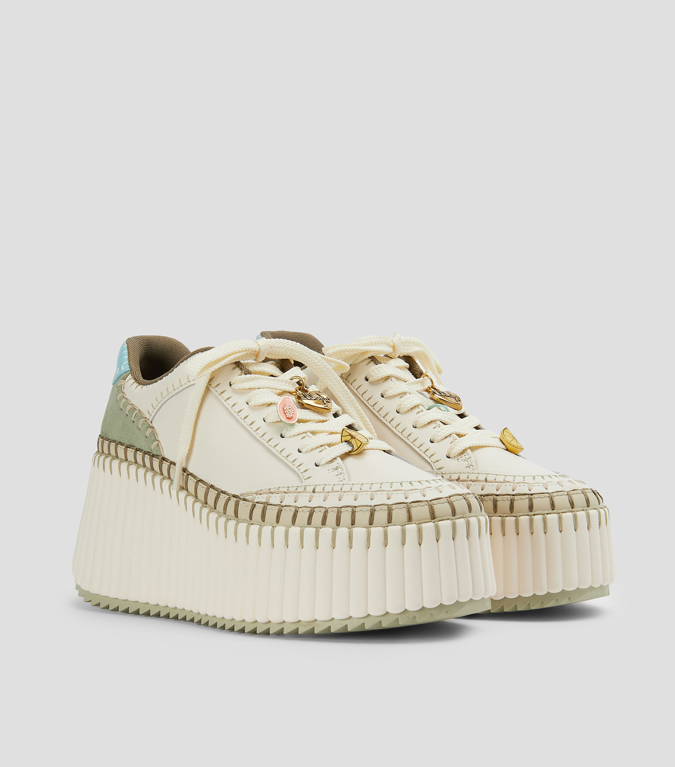 Tenis Nama Mujer